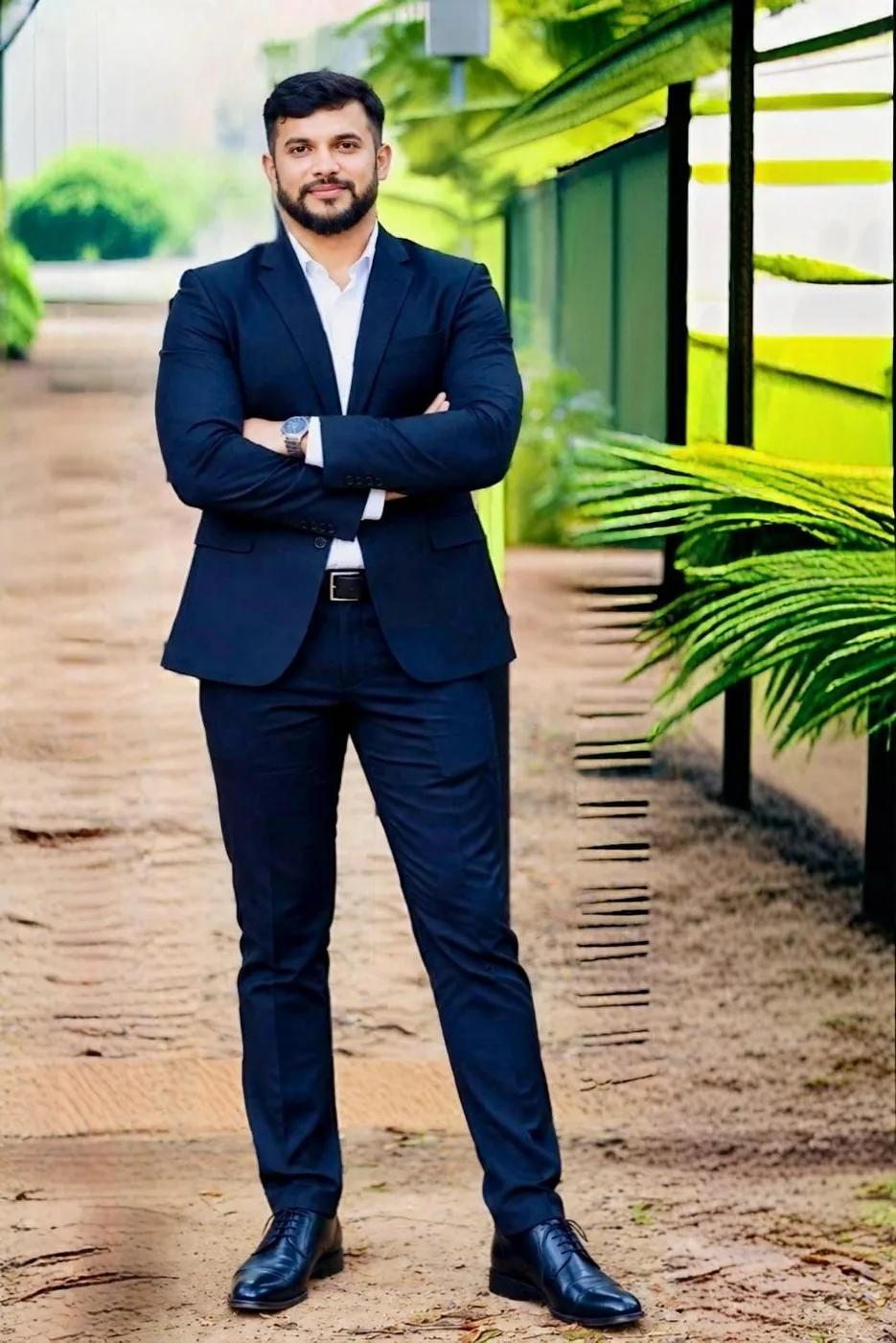 Naveenchandra B R